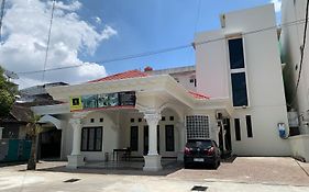 De Nusantara Hotel Syariah